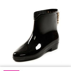 Studded Rainboots